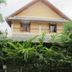 Pemandangan luar