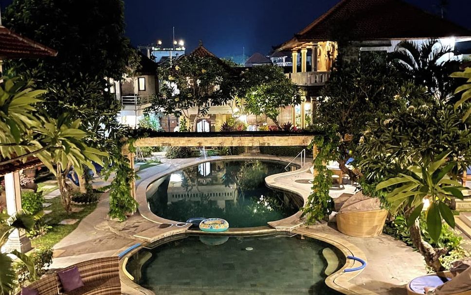 Kolam renang Gambar