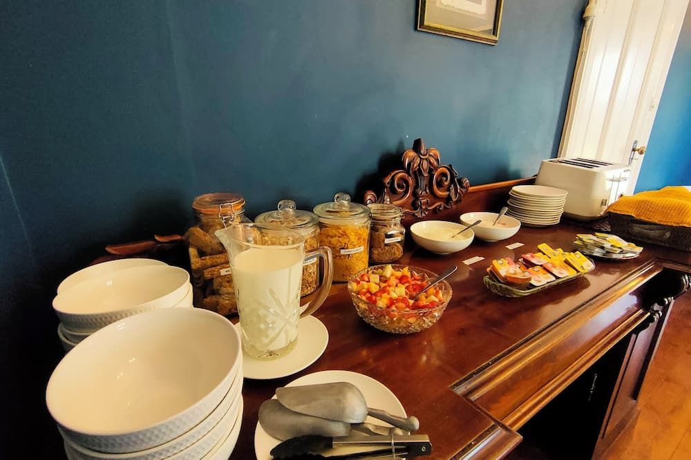 Buffet Gambar
