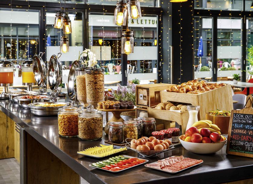 Buffet Gambar