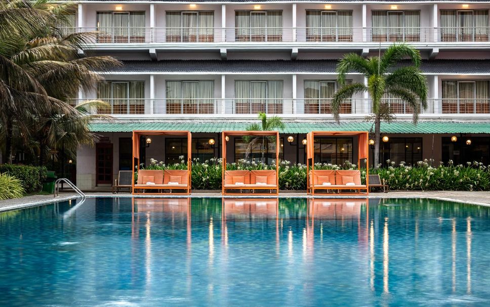 Kolam renang Gambar