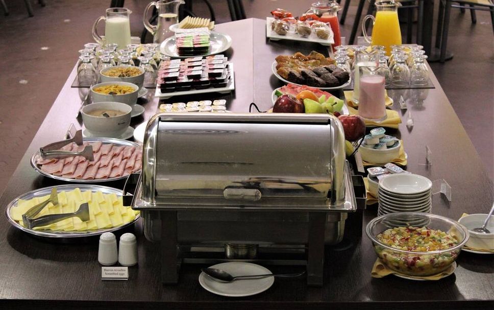 Buffet Gambar