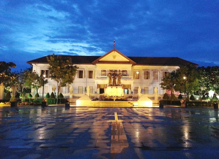 Bangunan Gambar