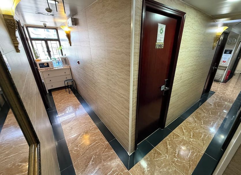 hallway Gambar