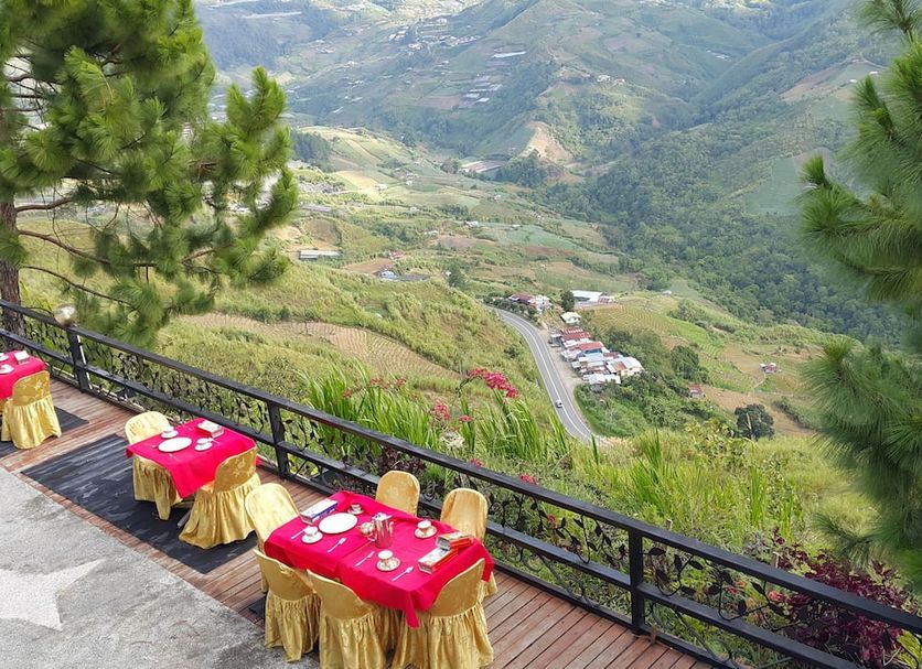 Balkoni Gambar