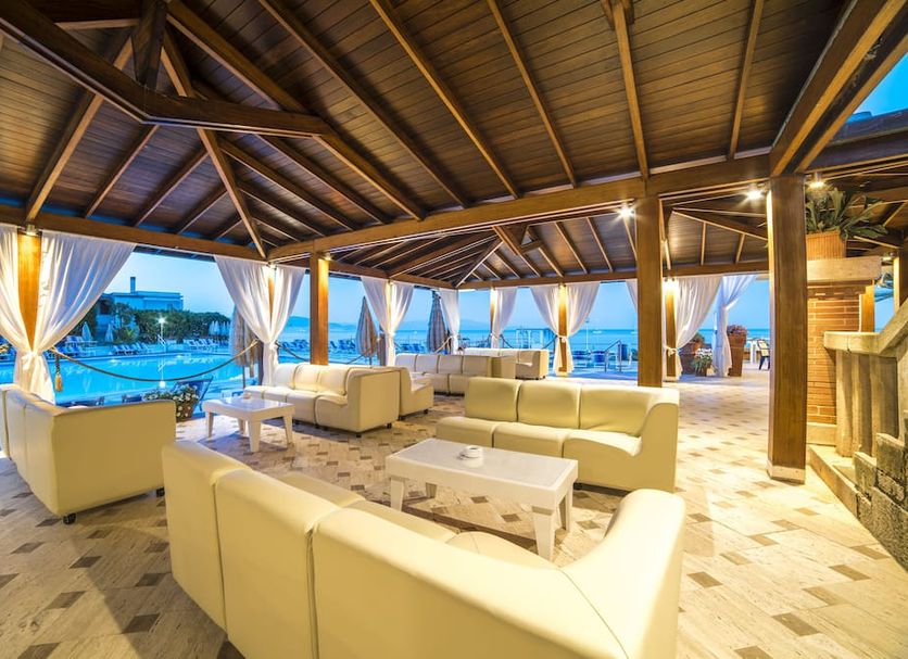 Patio Gambar