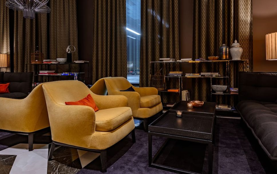 Balai Menunggu Gambar