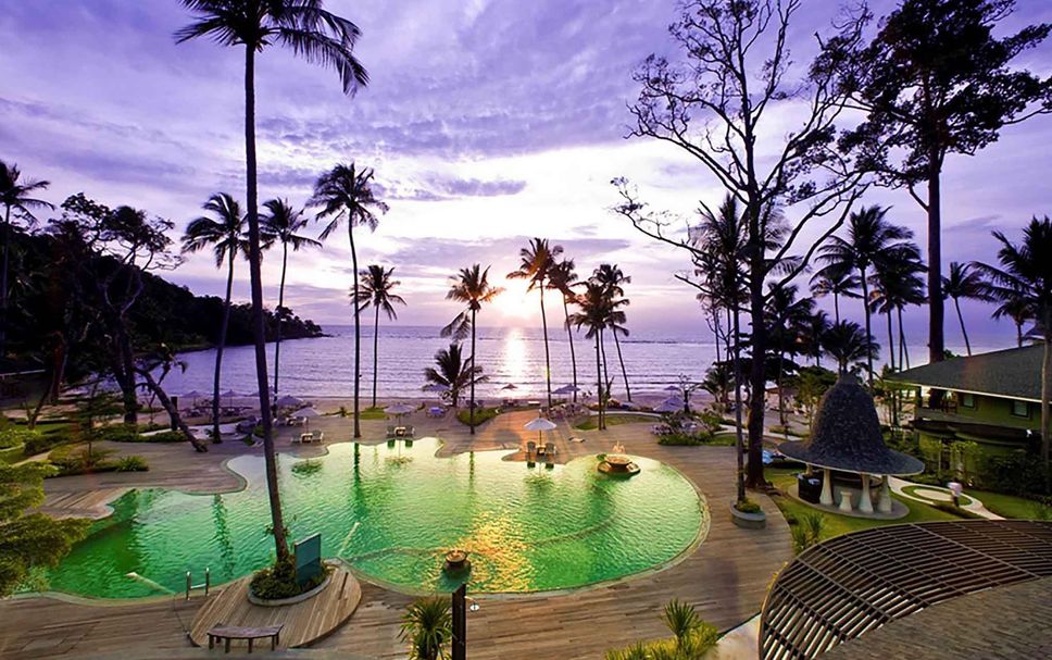 Kolam renang Gambar