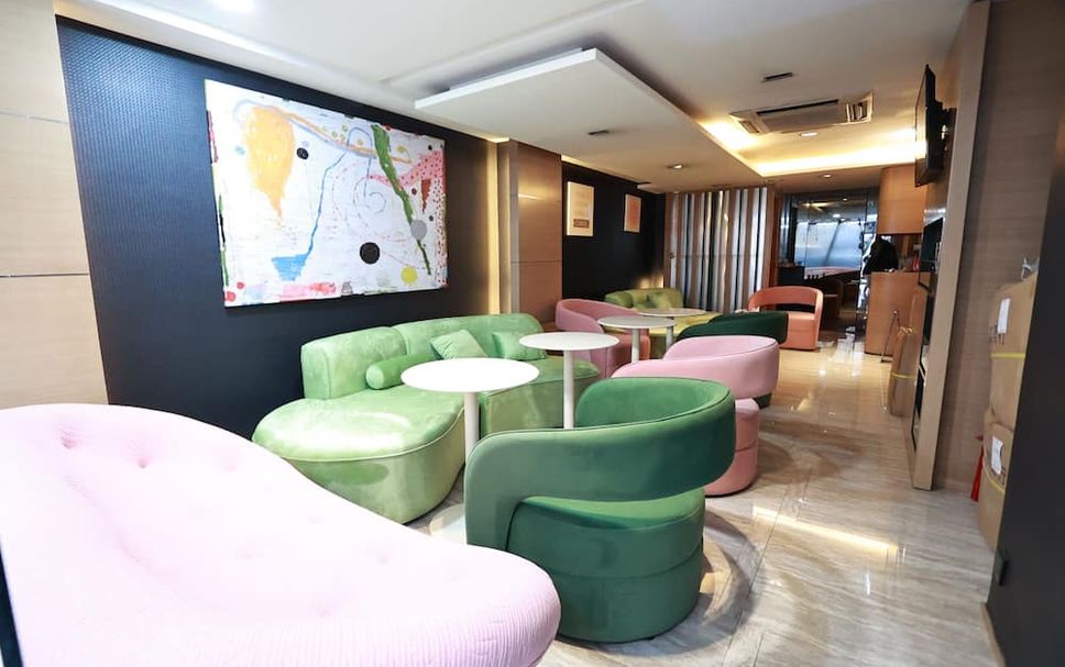 Balai Menunggu Gambar