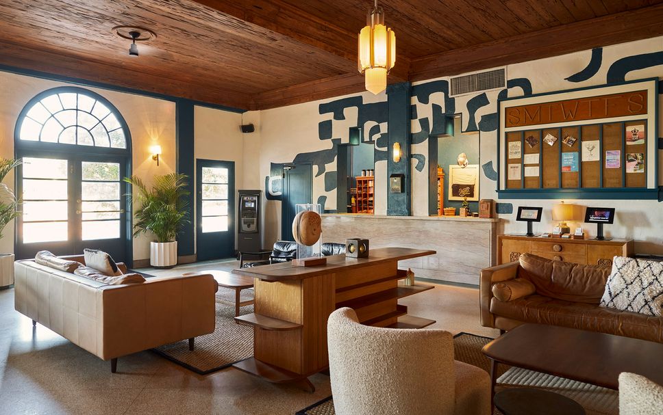 Balai Menunggu Gambar