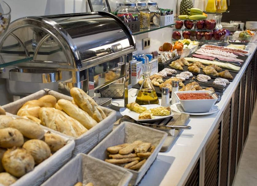 Buffet Gambar