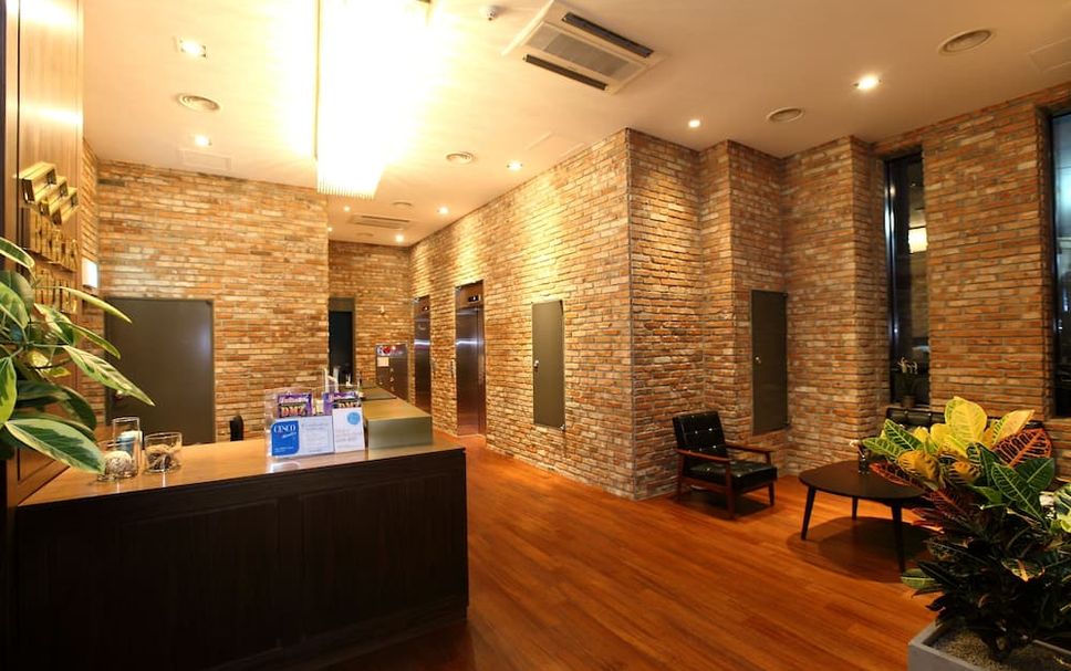 Meja Penyambut Tetamu Gambar