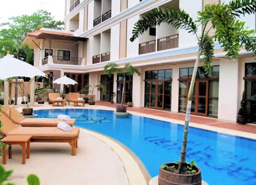Kolam renang Gambar