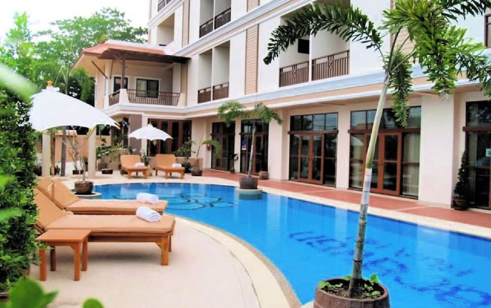 Kolam renang Gambar