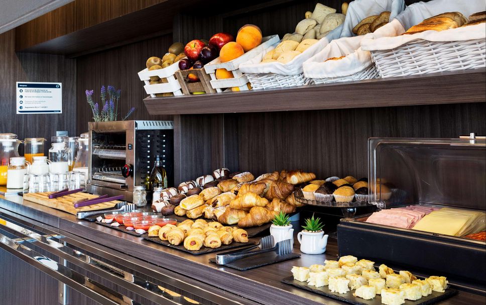 Buffet Gambar