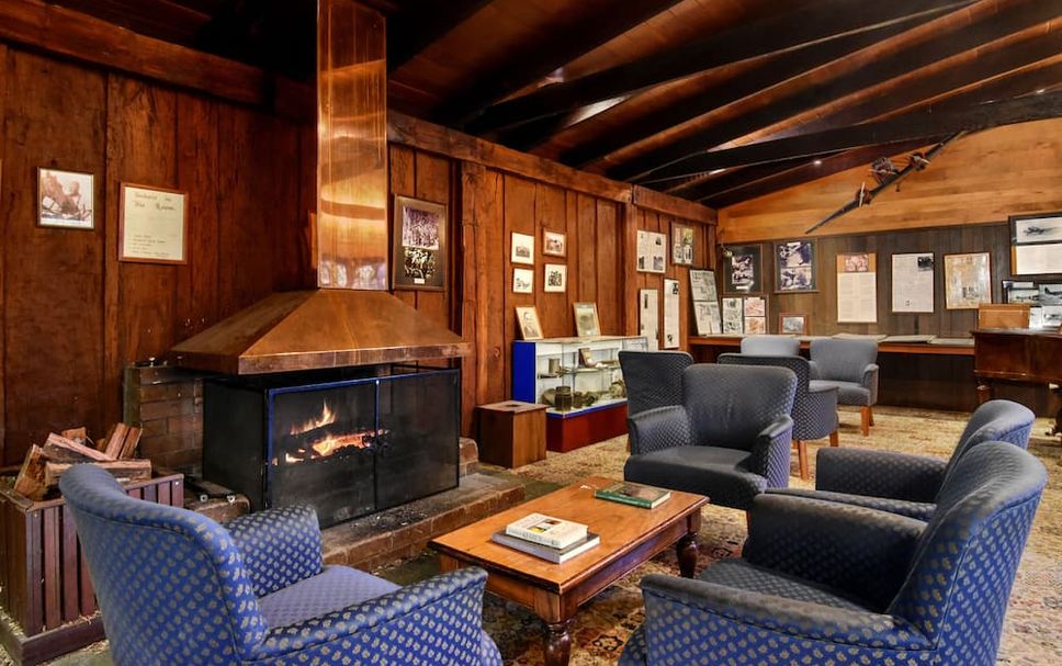 Balai Menunggu Gambar