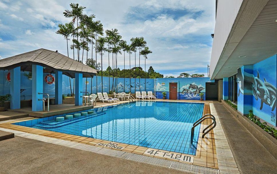 Kolam renang Gambar