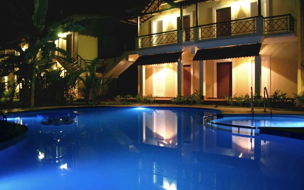 Kolam renang Gambar