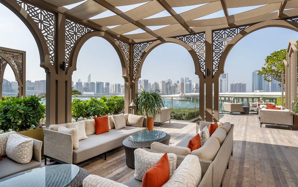 Patio Gambar
