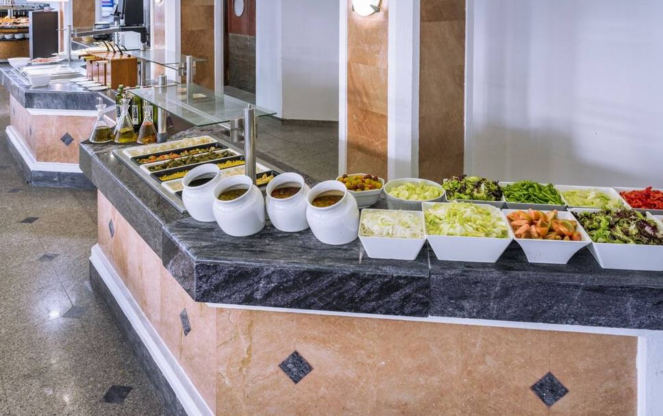 Buffet Gambar