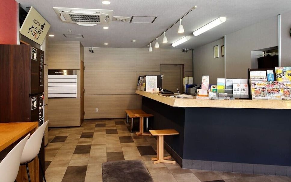 Meja Penyambut Tetamu Gambar