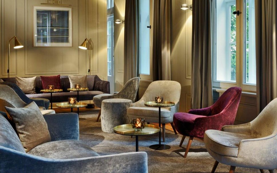 Balai Menunggu Gambar