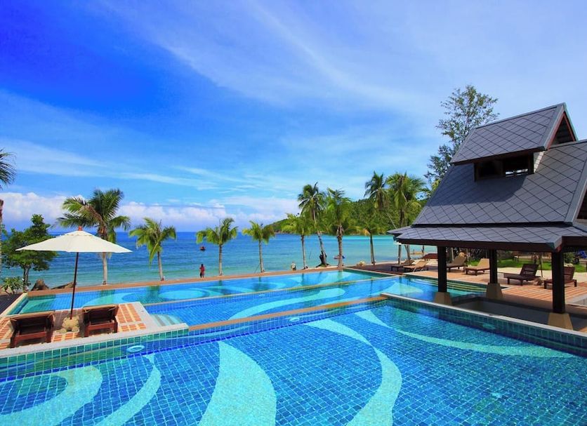 Kolam renang Gambar