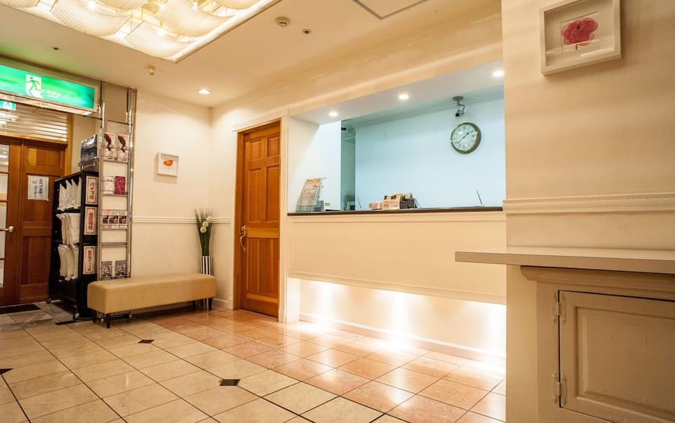 Meja Penyambut Tetamu Gambar