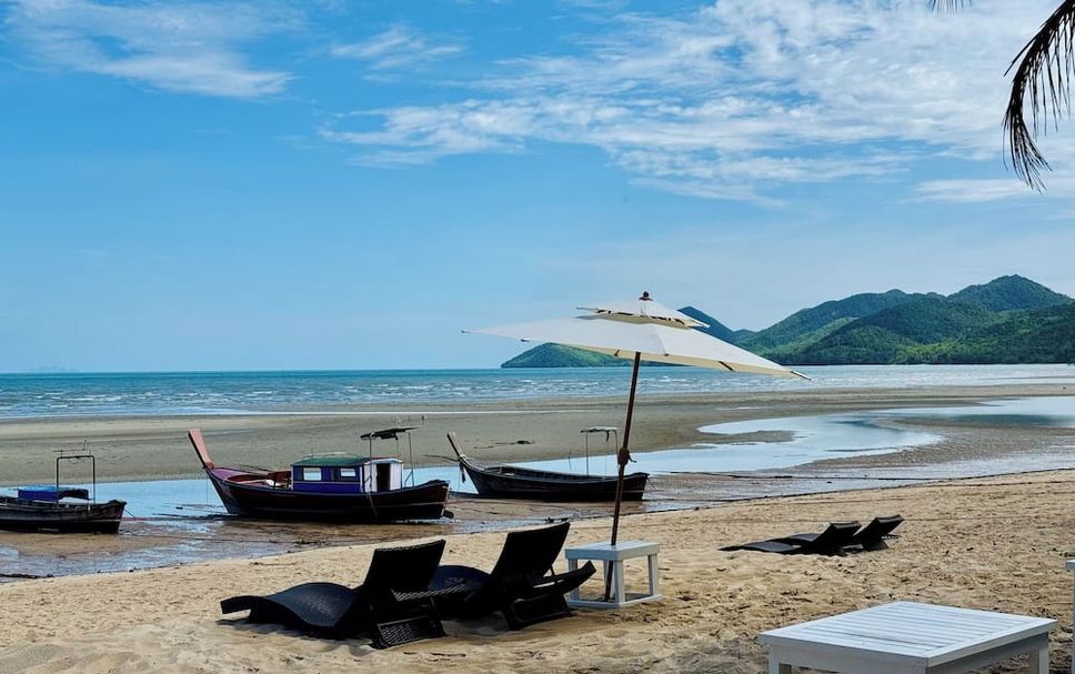 Pantai Gambar