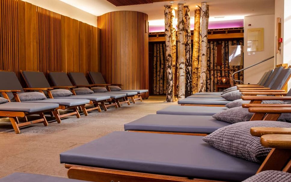 Balai Menunggu Gambar