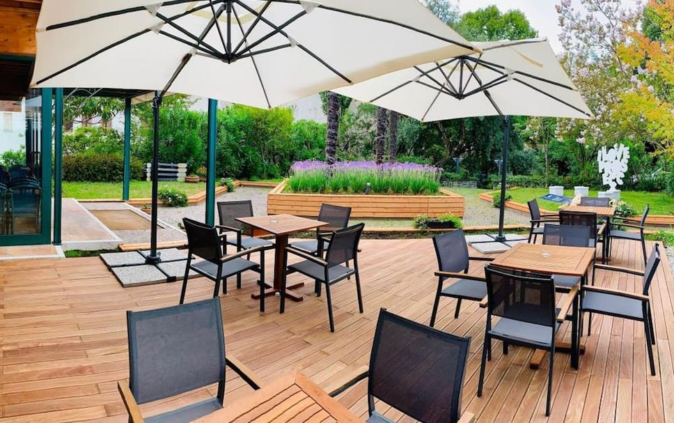 Patio Gambar