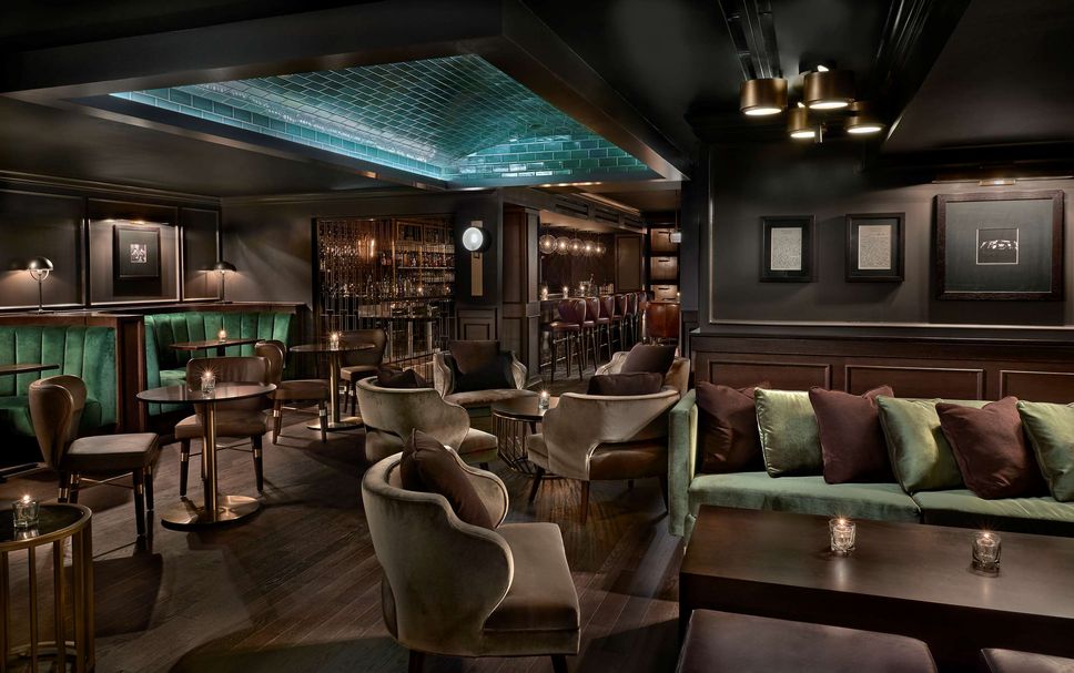 Balai Menunggu Gambar