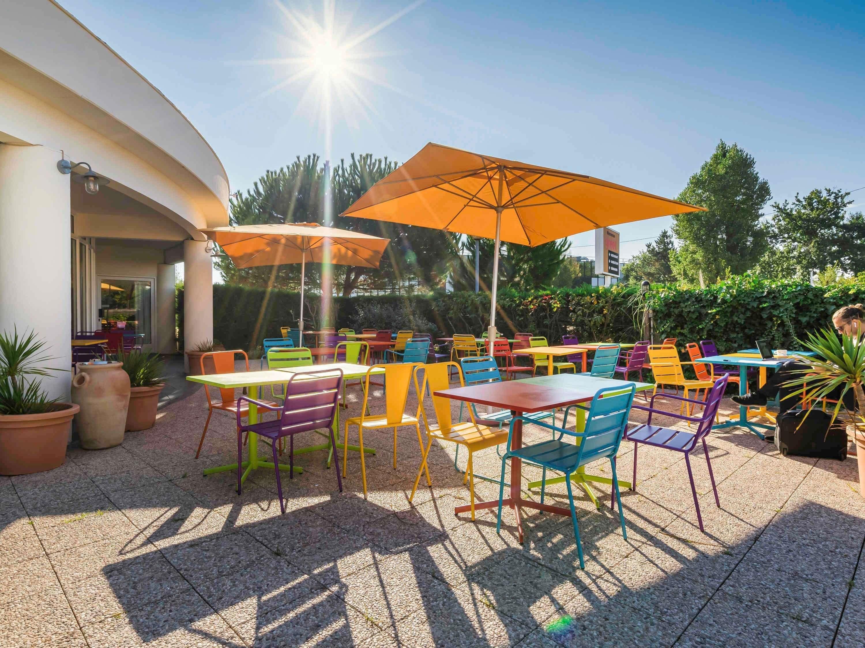 Patio Gambar