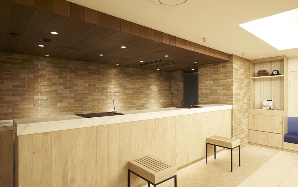 Meja Penyambut Tetamu Gambar