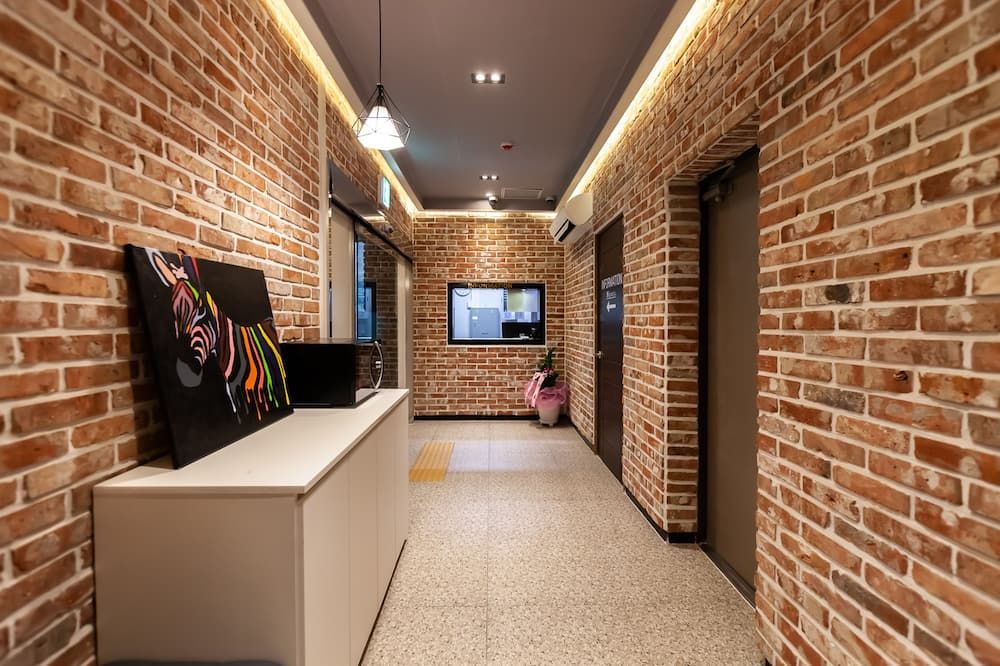hallway Gambar