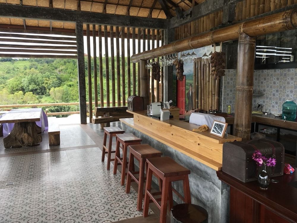 Meja Penyambut Tetamu