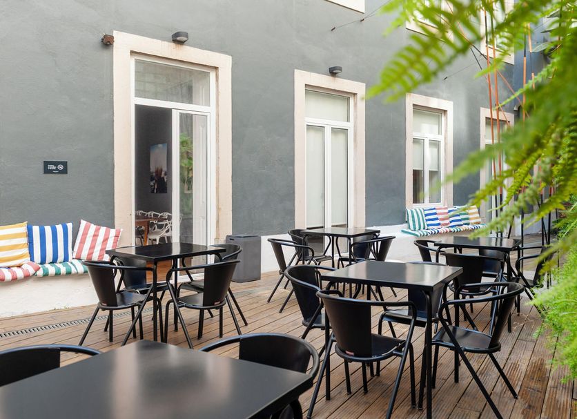 Patio Gambar