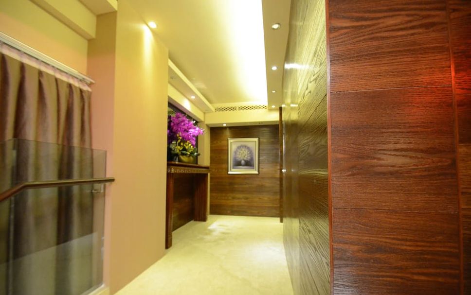 hallway Gambar