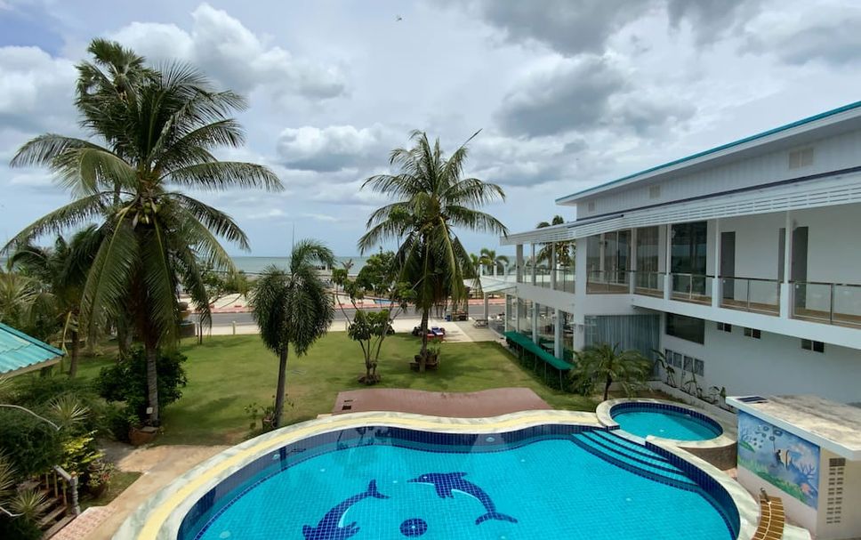 Kolam renang Gambar