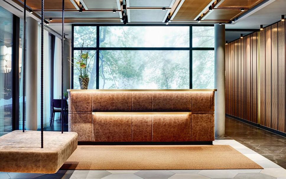 Balai Menunggu Gambar