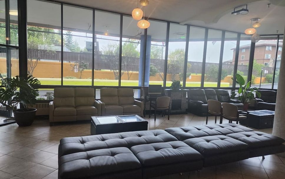 Balai Menunggu Gambar