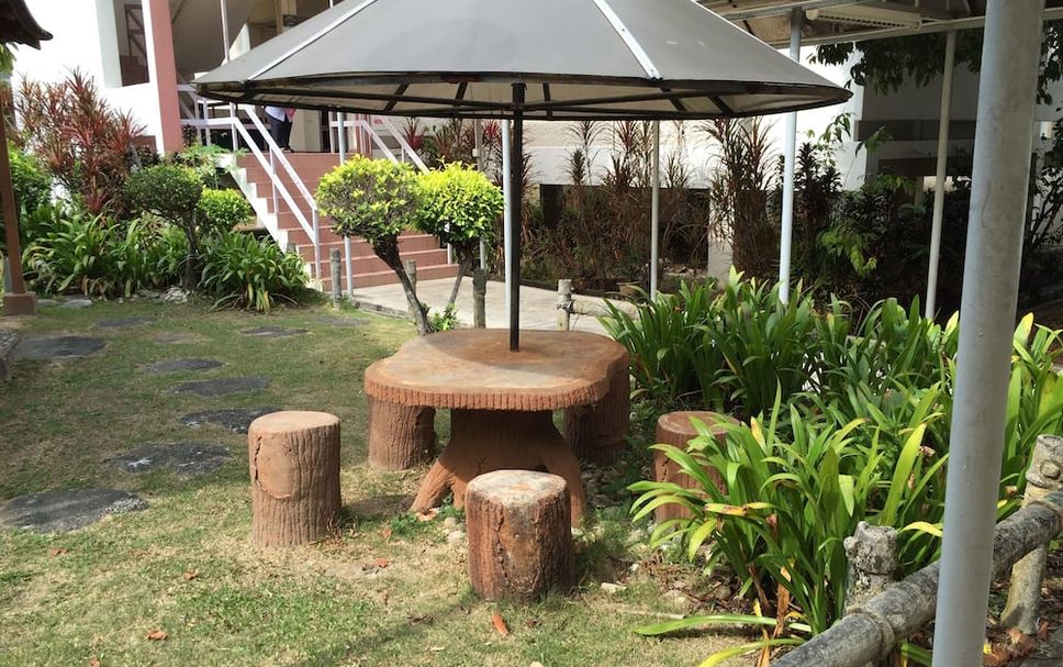Patio Gambar