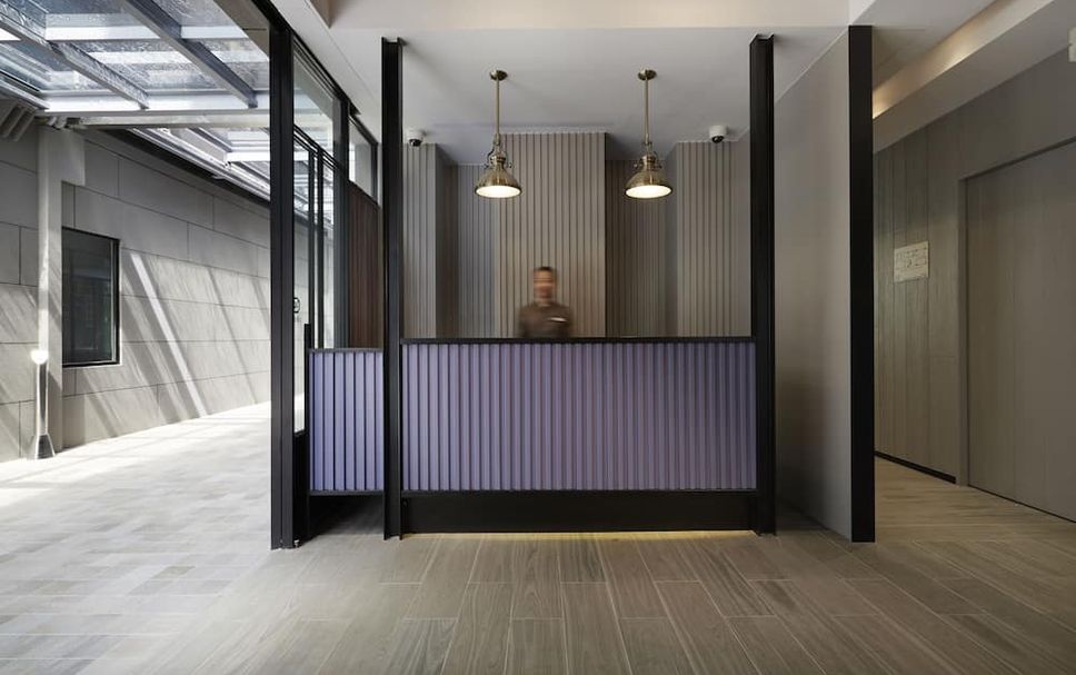 Meja Penyambut Tetamu Gambar