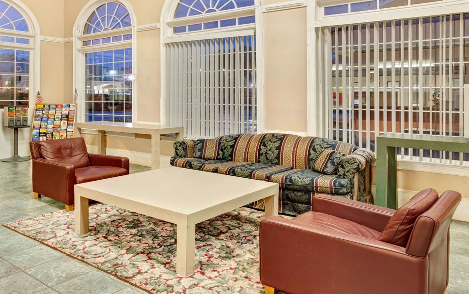 Balai Menunggu Gambar