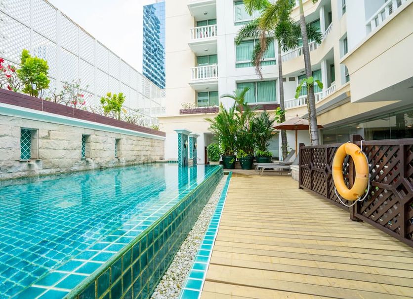 Kolam renang Gambar