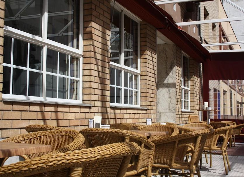 Patio Gambar