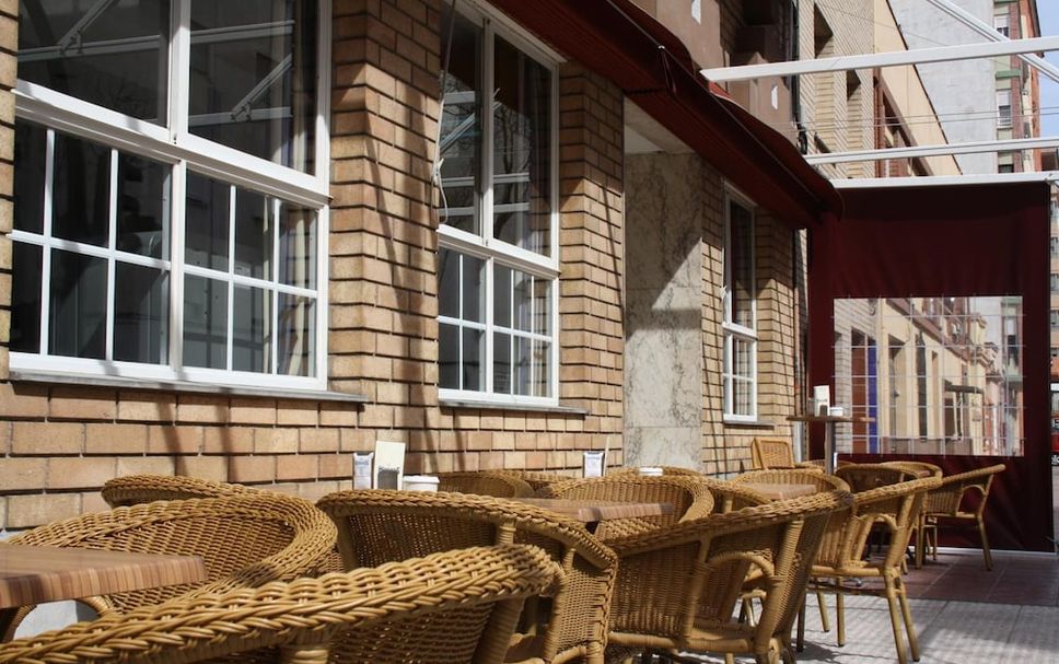 Patio Gambar