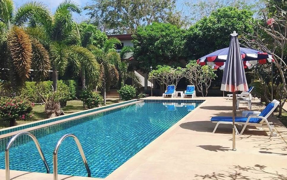 Kolam renang Gambar