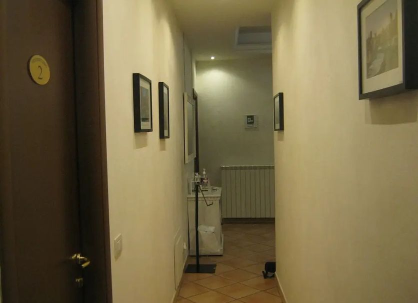 hallway Gambar