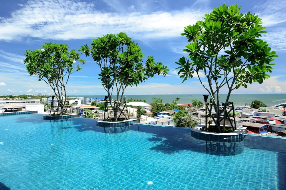 Kolam renang Gambar